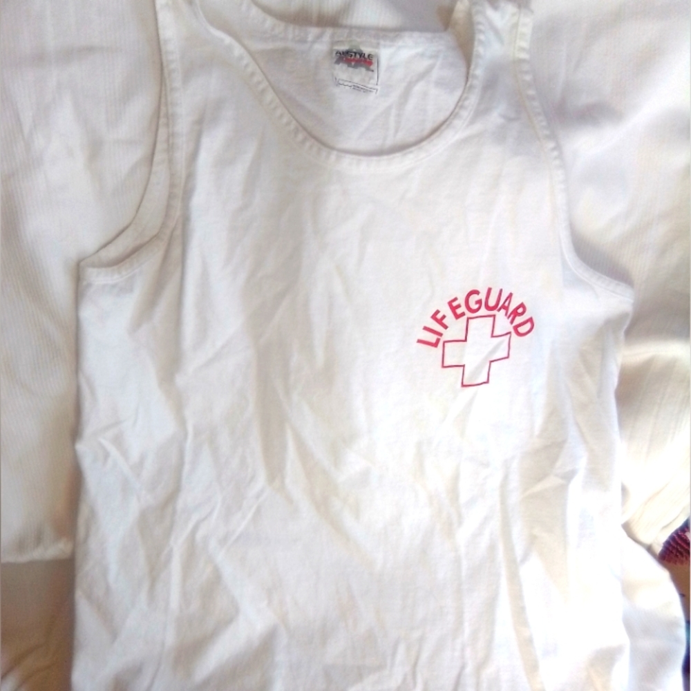Lifeguard tank top size M
